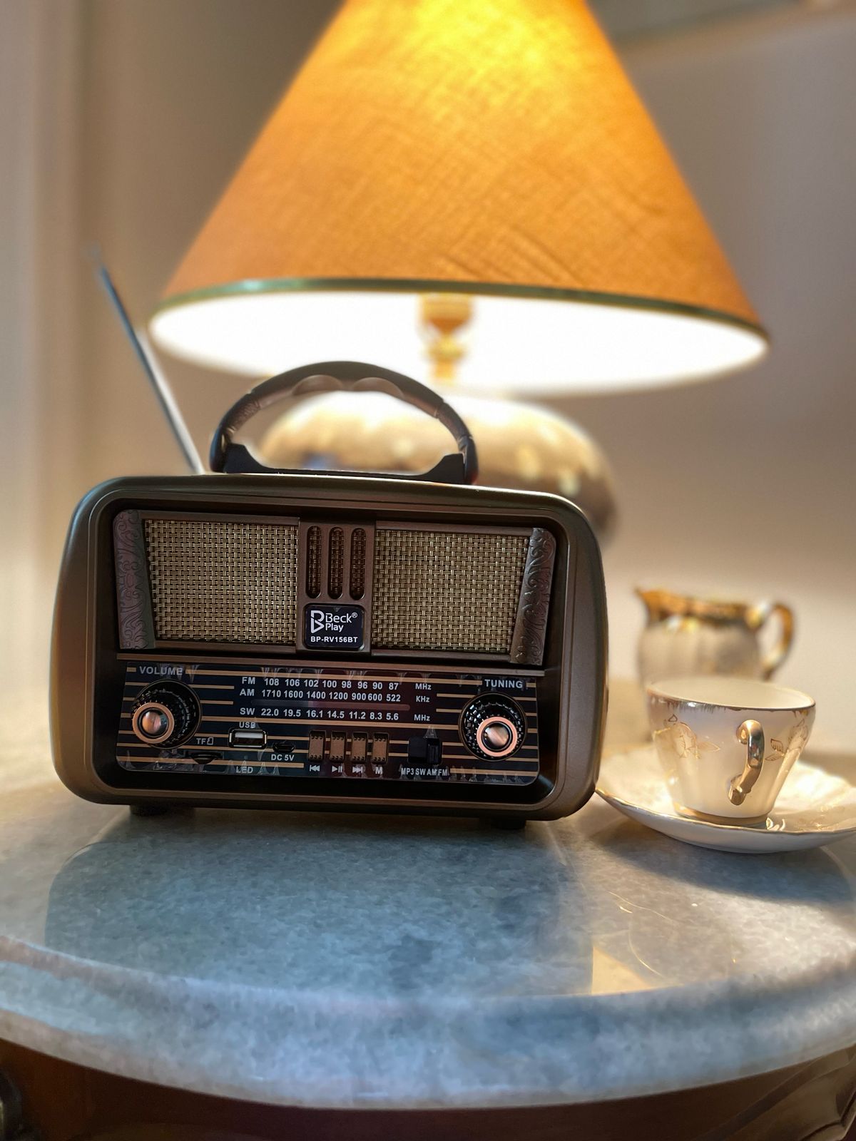 ¡Nuevo! Radio FOX 172  Estilo Retro, Sonido Moderno 🎵📻