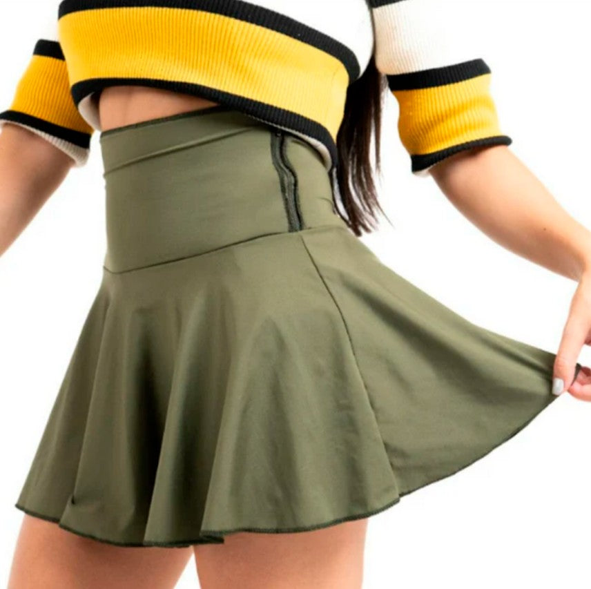 FALDA SHORT CON FAJÓN EN NEOPRENO